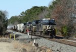 NS 4142 leads train 350 eastbound